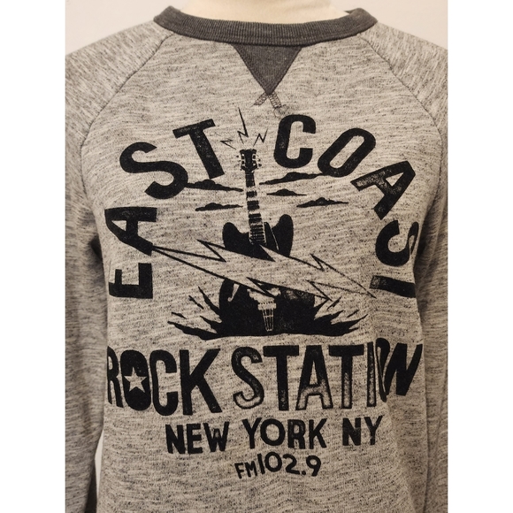 Cat & Jack sweater - Picture 3 of 5